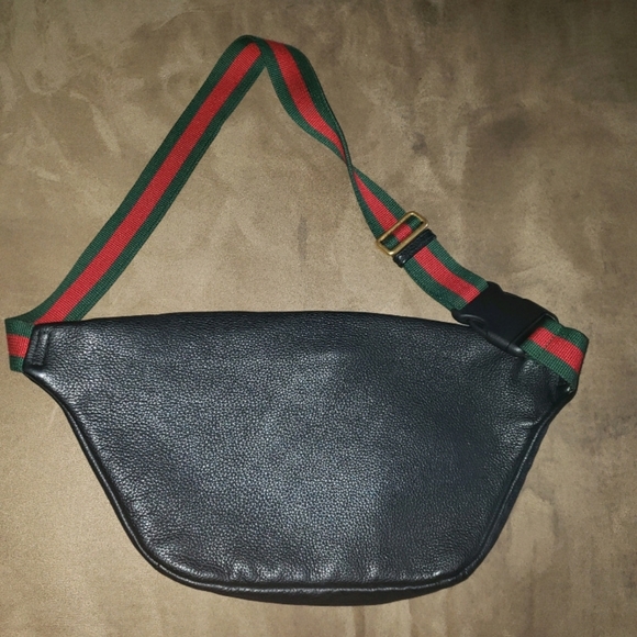 Handbag Gucci
Size Big